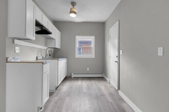 43 Seyms St in Hartford, CT - Building Photo - Building Photo