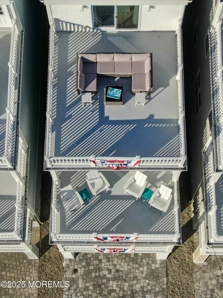 208 Kearney Ave in Seaside Heights, NJ - Building Photo