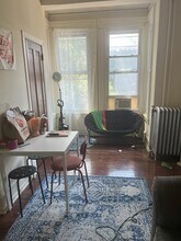 3422 Hamilton St, Unit 2F in Philadelphia, PA - Building Photo - Building Photo