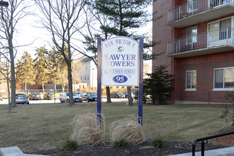 Swayer Towers in Quincy, MA - Building Photo - Building Photo