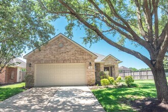 1316 Varese Dr in Pearland, TX - Building Photo - Building Photo