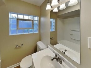 3842 Wesley Ave in Berwyn, IL - Foto de edificio - Building Photo