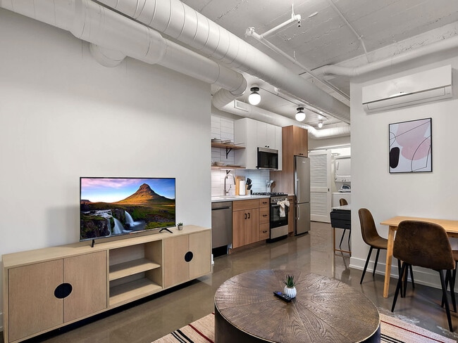 608 N 3rd St in Minneapolis, MN - Building Photo - Building Photo