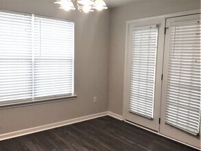 107 Fontenot Dr in Savannah, GA - Building Photo - Building Photo