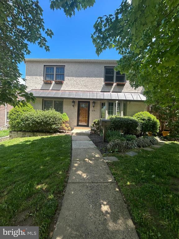 property at 11 1/2 Whitemarsh Ave