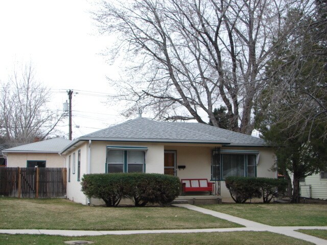 529 Pleasant St in Colorado Springs, CO - Building Photo