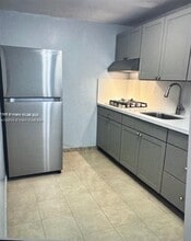 10011 SW 164th Terrace in Miami, FL - Building Photo - Building Photo