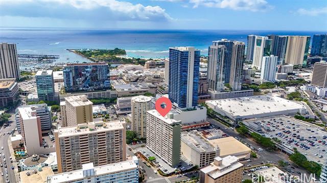 780 Amana St in Honolulu, HI - Building Photo - Building Photo