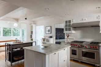 2 Carolyn Ln in Mill Valley, CA - Building Photo - Building Photo