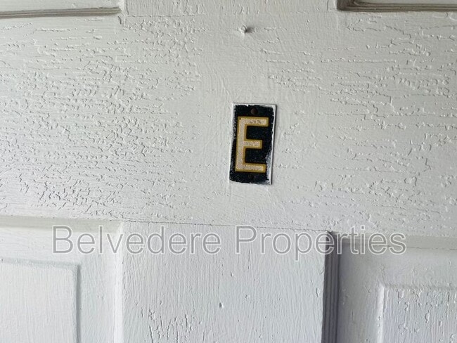 217 McIver St in Greensboro, NC - Building Photo - Building Photo