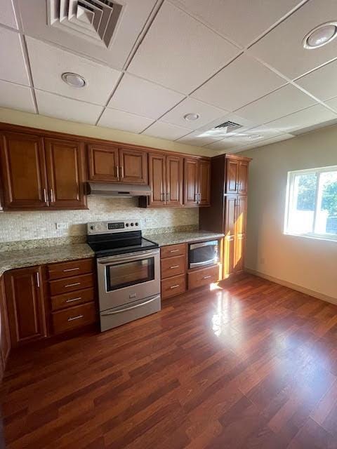 property at 879 Nassau Rd