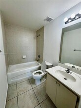 7330 NW 114th Ave, Unit 311-5 in Doral, FL - Building Photo - Building Photo