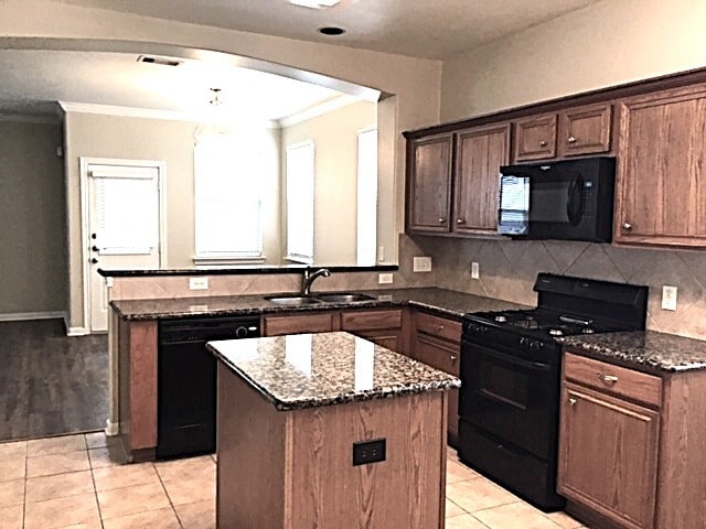9435 Spring Miller Dr in Houston, TX - Building Photo - Building Photo