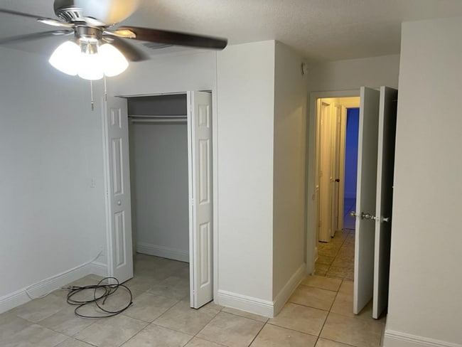1101 NW 55th Ave in Lauderhill, FL - Building Photo - Building Photo