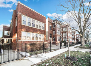 4706 N Monticello Ave in Chicago, IL - Building Photo - Building Photo