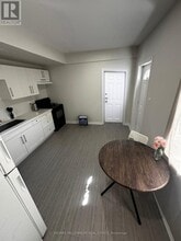 25 Howard St in Toronto, ON - Building Photo - Building Photo