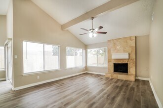 1515 Windys Way in Katy, TX - Building Photo - Building Photo