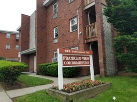 675 Joralemon St, Unit 675 Joralemon Str in Belleville, NJ - Building Photo