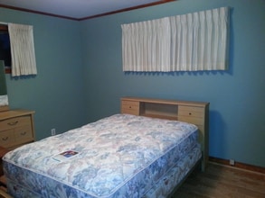 83 Old Springfield Rd in Quitman, AR - Foto de edificio - Building Photo