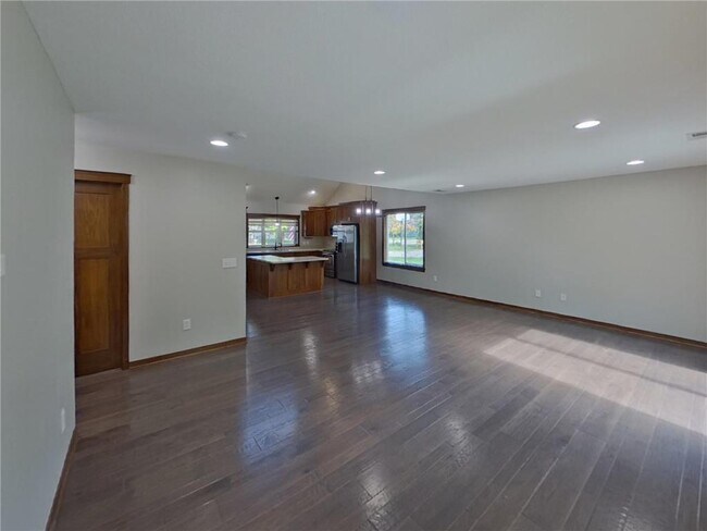 150 Pullman Ave in St. Paul Park, MN - Building Photo - Building Photo