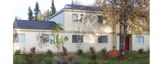 Courtyard Gardens