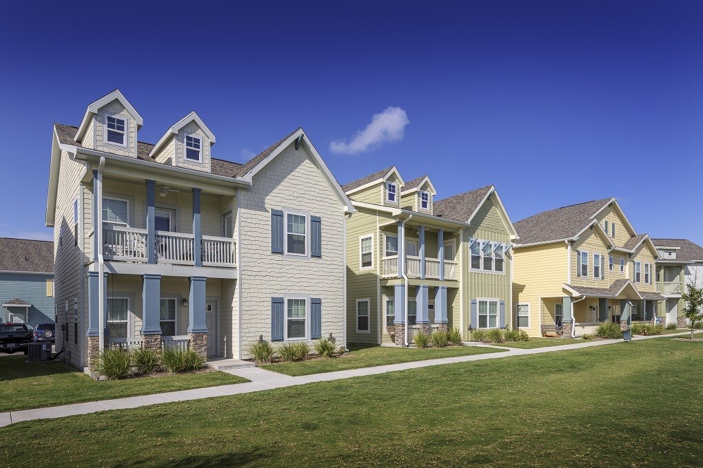 Aspen Heights - Per Bed Leases in Conway, SC - Foto de edificio