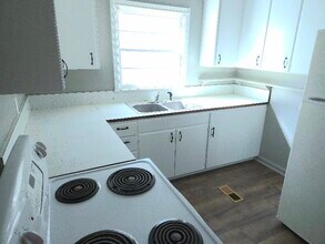 1305 Edna Pl in Macon, GA - Building Photo - Building Photo