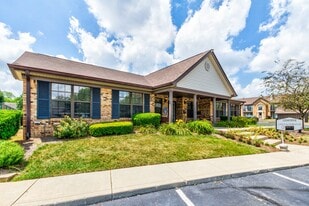 Cedar Ridge in Indianapolis, IN - Building Photo