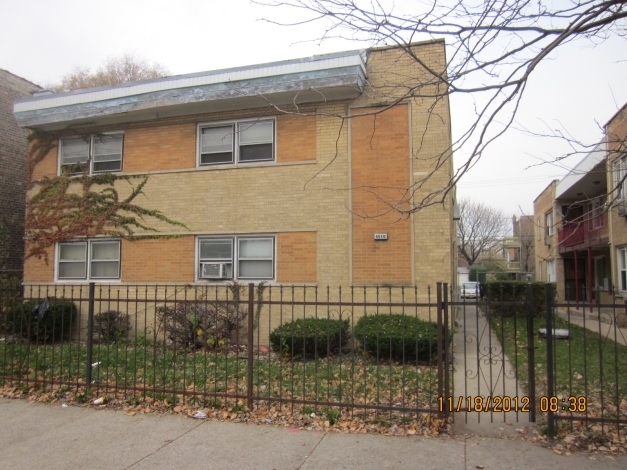 8810 S Cottage Grove Ave in Chicago, IL - Building Photo