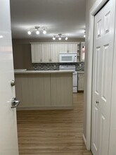 1936 Cameron St in Regina, SK - Building Photo - Building Photo