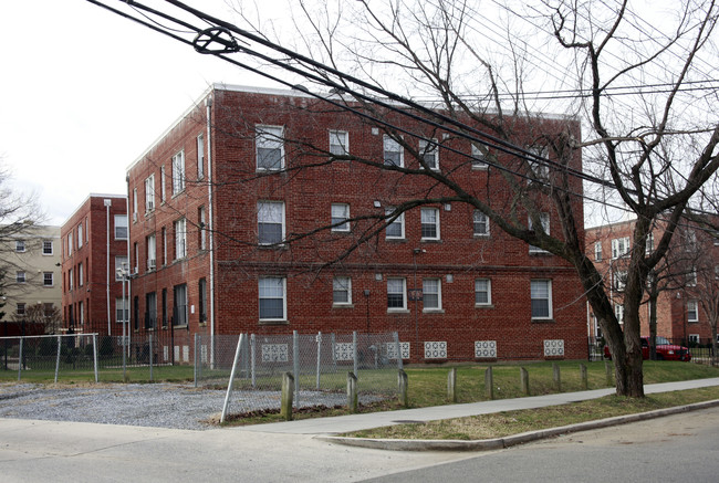 5061 1st St NW in Washington, DC - Building Photo - Building Photo