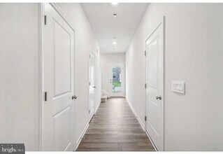 165 Tigney Dr in Stephens City, VA - Building Photo - Building Photo