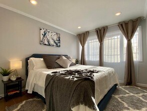 86 Oak St in Jersey City, NJ - Foto de edificio - Building Photo