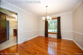 30830 Lincolnshire E in Beverly Hills, MI - Building Photo - Building Photo