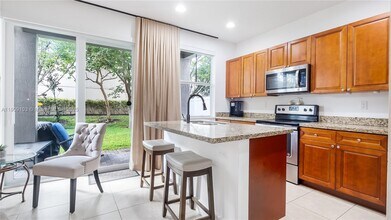 4445 NW 48th Terrace in Tamarac, FL - Building Photo - Building Photo