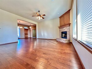 324 Donner Trail in Edmond, OK - Building Photo - Building Photo