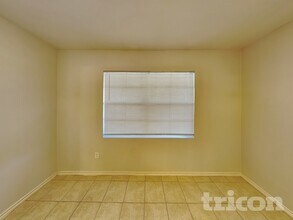 726 Cindy Dr in Cedar Hill, TX - Building Photo - Building Photo