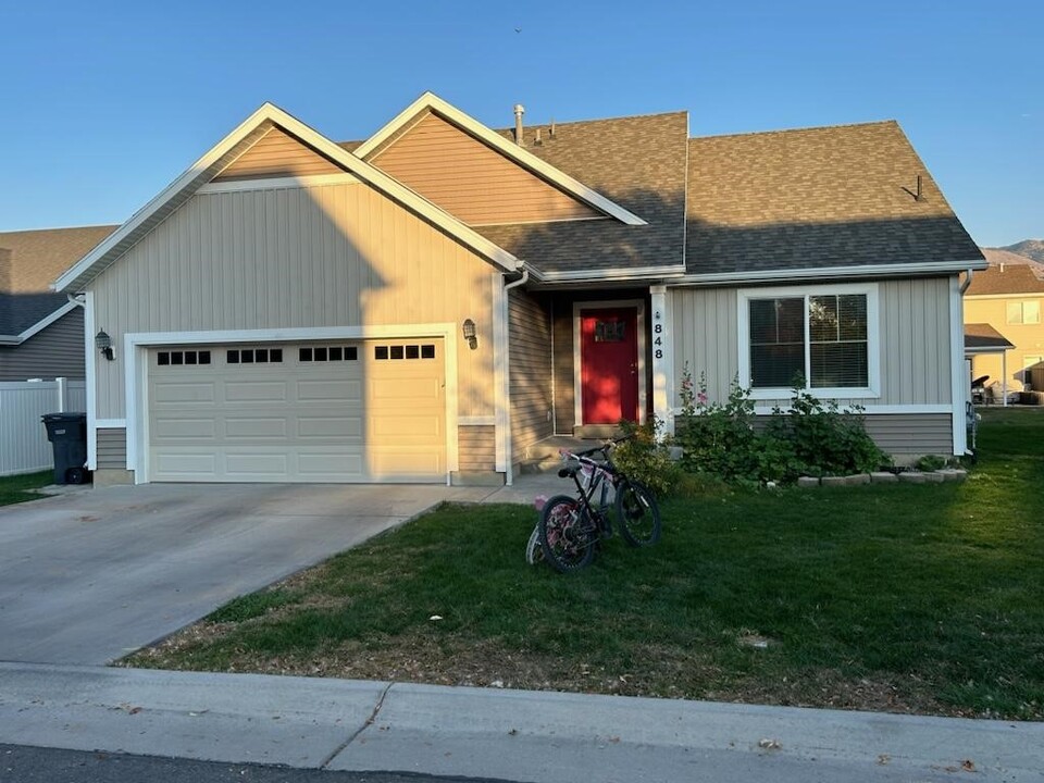 848 N 440 W in Logan, UT - Building Photo