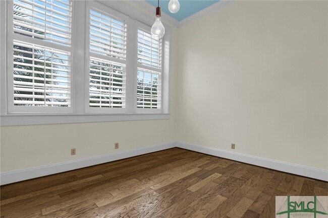 property at 1835 Skidaway Rd