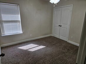 806 E 93rd St in Odessa, TX - Building Photo - Building Photo