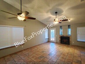 8679 N Auriga Way in Tucson, AZ - Building Photo - Building Photo