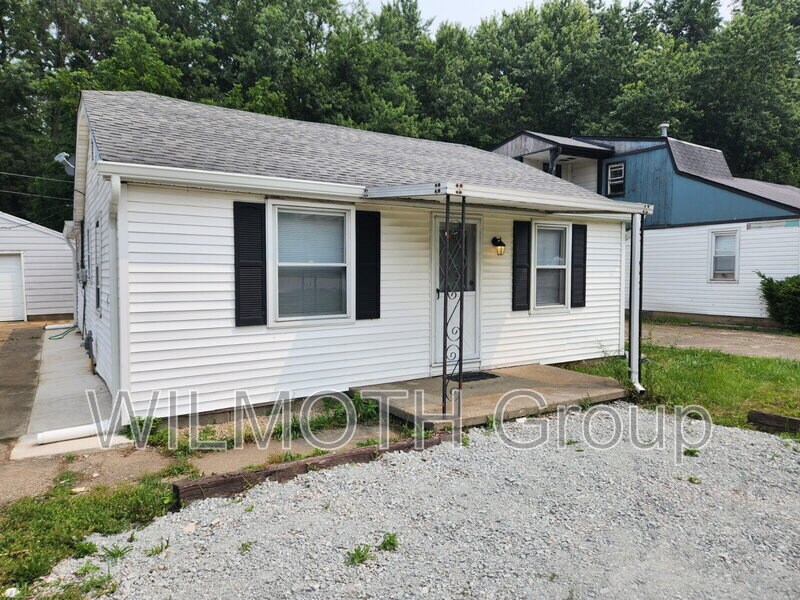 1902 E 38th St in Anderson, IN - Building Photo