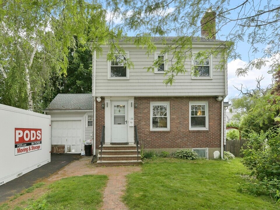 128 Parsons St in Boston, MA - Building Photo
