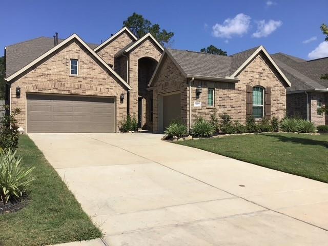 17417 Chestnut Cove Dr in Conroe, TX - Building Photo