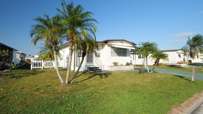 property at 209 50th Avenue Plz E