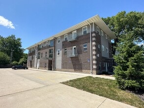 135 Campus in Ames, IA - Building Photo - Interior Photo