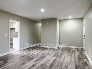 1213 Strickland Bridge Rd in Fayetteville, NC - Building Photo - Building Photo