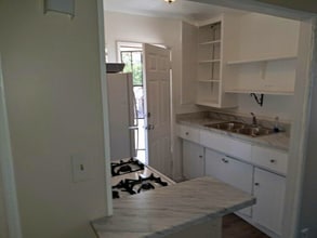 818 E Rte 66 in Glendora, CA - Building Photo - Building Photo