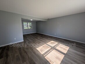 1925 Kendawa Dr in Fort Wayne, IN - Building Photo - Building Photo