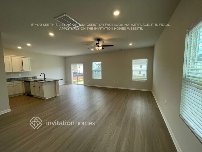 3342 Strong Box Lane in Gastonia, NC - Building Photo - Building Photo